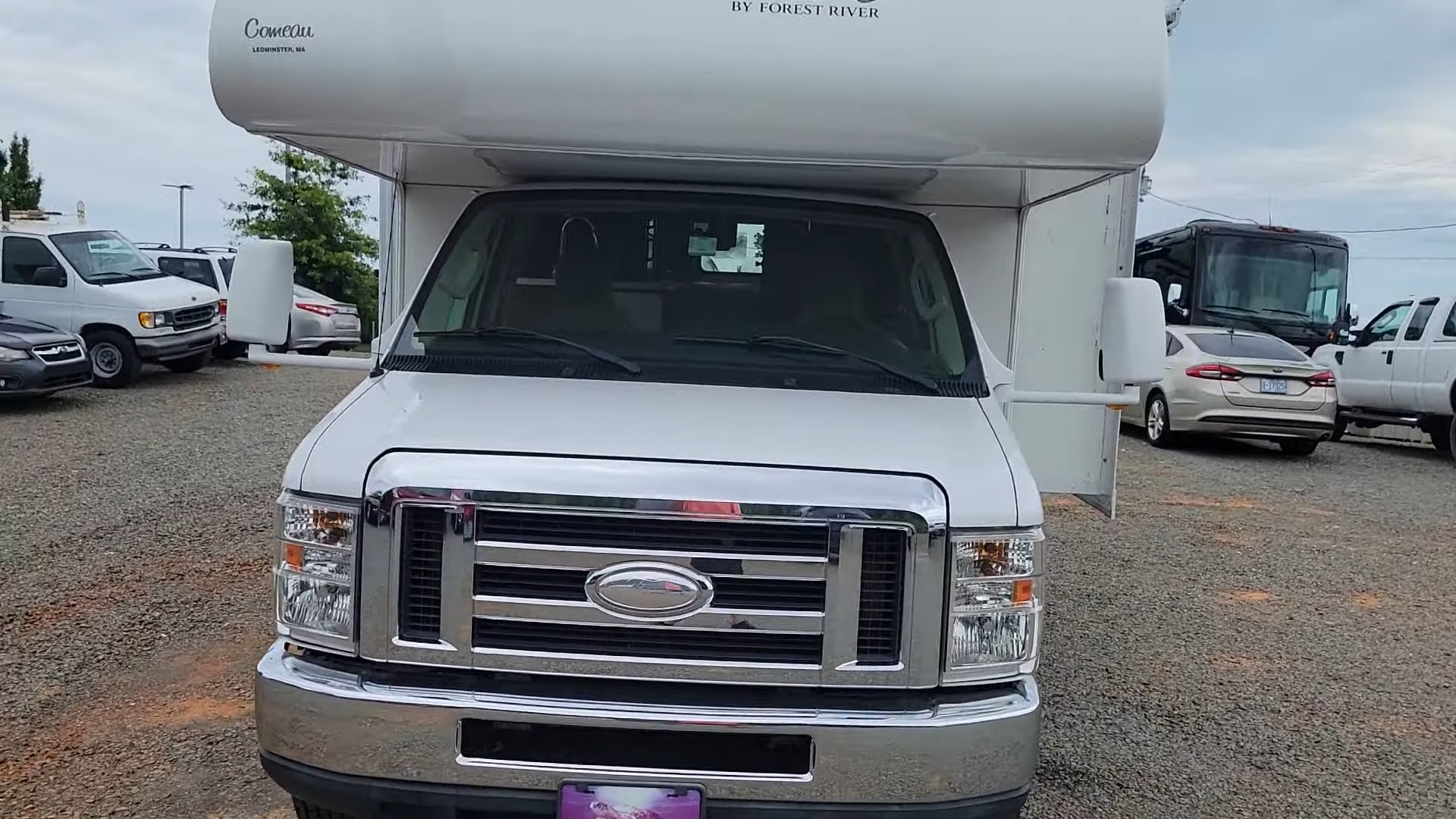 2015 FOREST RIVER SUNSEEKER 3100SS