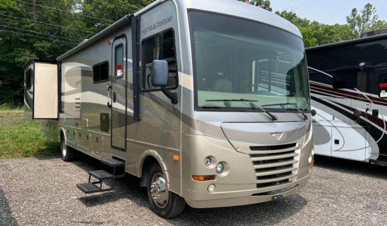 2013 Fleetwood RV Terra 35K full