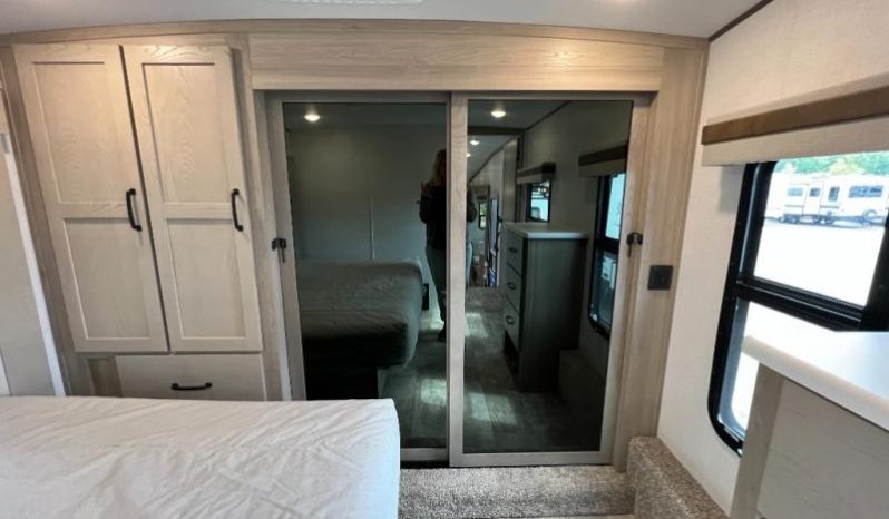 2024 Forest River RV Rockwood Signature 361RL full