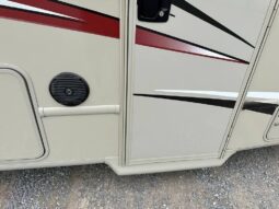 2018 Thor Motor Coach Vegas 25.3 full
