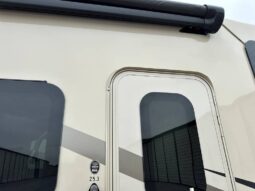2018 Thor Motor Coach Vegas 25.3 full