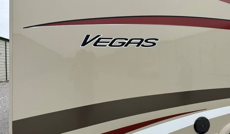 2018 Thor Motor Coach Vegas 25.3 full