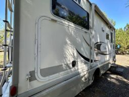 2008 Winnebago View 24J full