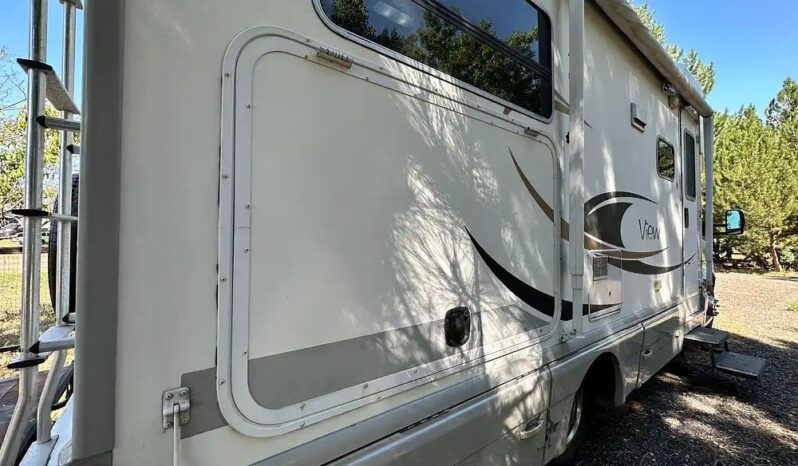 2008 Winnebago View 24J full