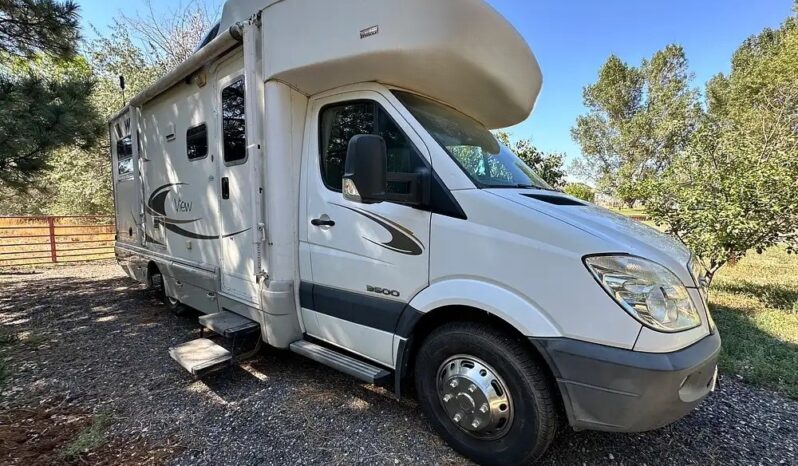 2008 Winnebago View 24J full