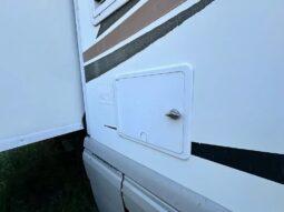 2008 Winnebago View 24J full