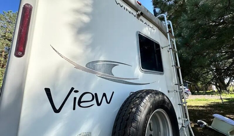 2008 Winnebago View 24J full