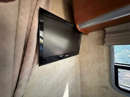 2008 Winnebago View 24J full