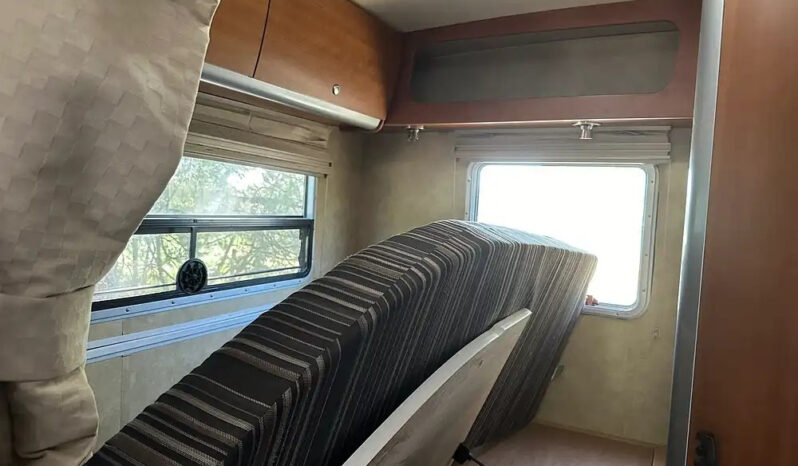 2008 Winnebago View 24J full