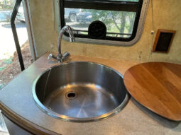 2008 Winnebago View 24J full