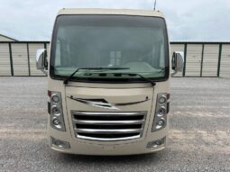 2018 Thor Motor Coach Vegas 25.3
