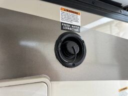 2018 Thor Motor Coach Vegas 25.3 full