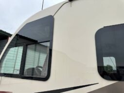 2018 Thor Motor Coach Vegas 25.3 full
