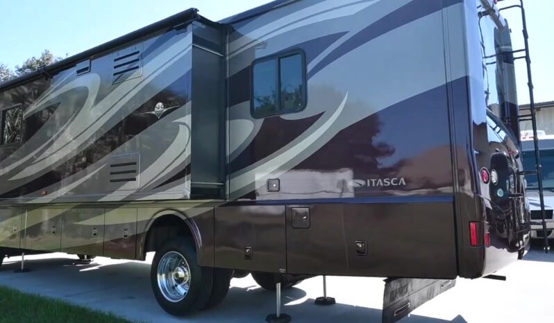 2014 Itasca Sunova 33C full