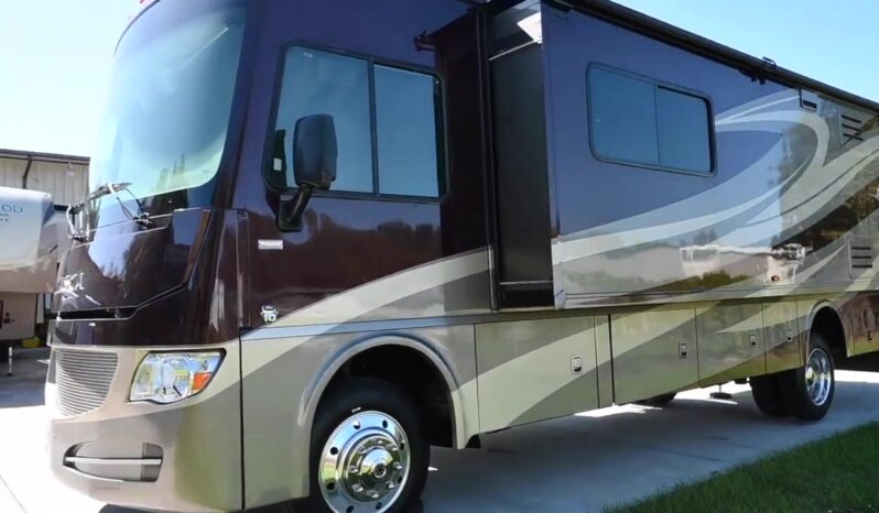 2014 Itasca Sunova 33C full