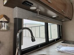2018 Thor Motor Coach Vegas 25.3 full