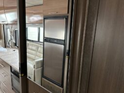 2018 Thor Motor Coach Vegas 25.3 full