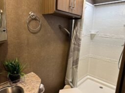 2018 Thor Motor Coach Vegas 25.3 full