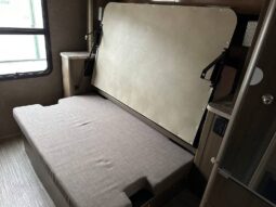 2018 Thor Motor Coach Vegas 25.3 full