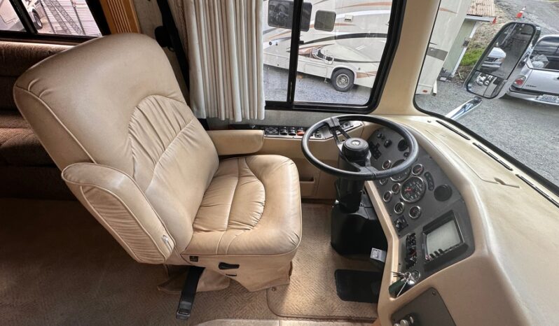2006 Monaco Knight 40DFD full