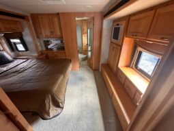 2006 Monaco Knight 40DFD full