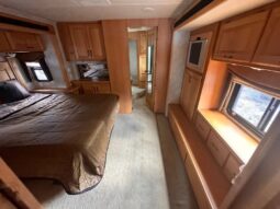 2006 Monaco Knight 40DFD full